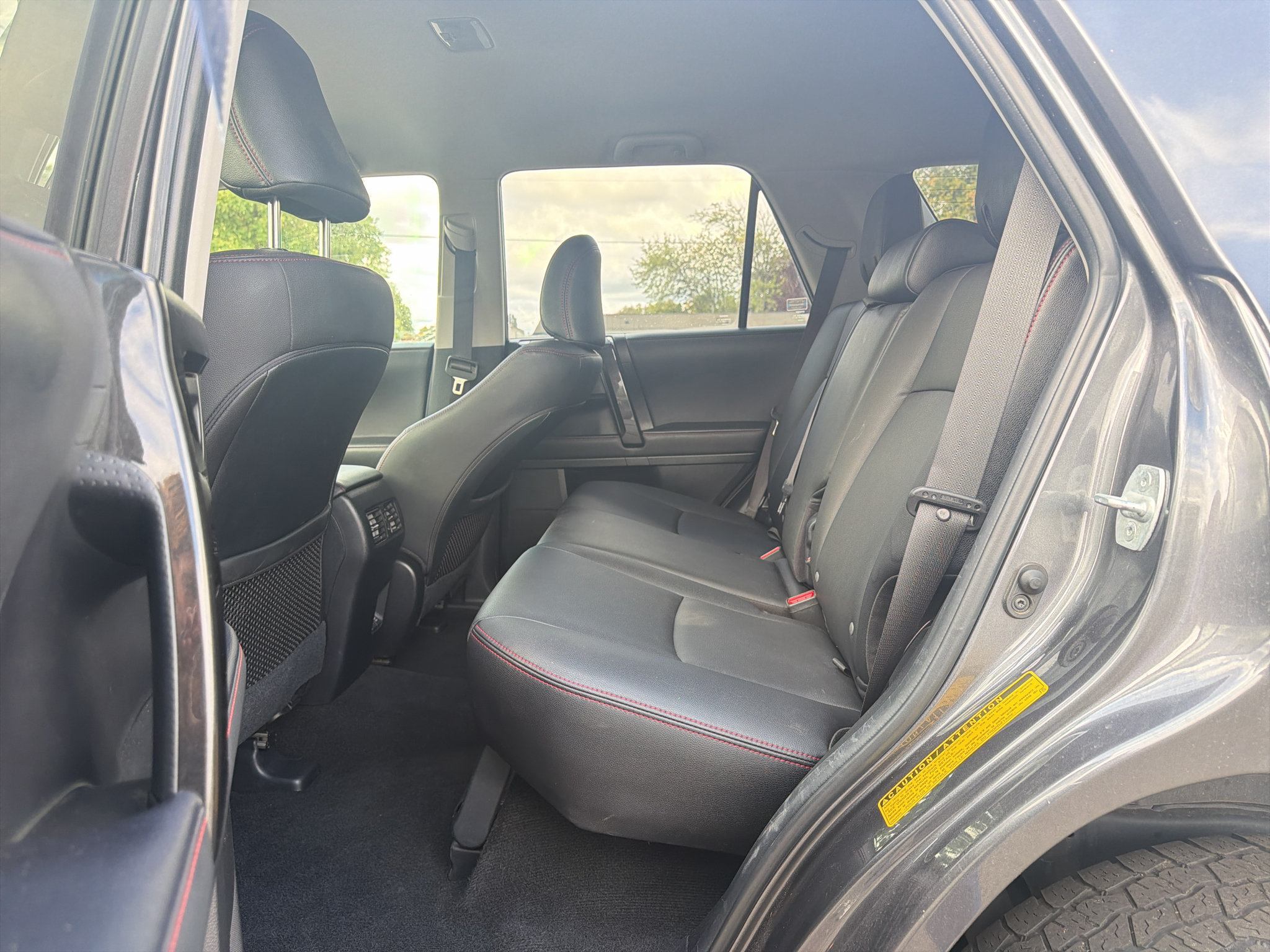 Used 2020 Toyota 4Runner Venture AWD/4WD image 17