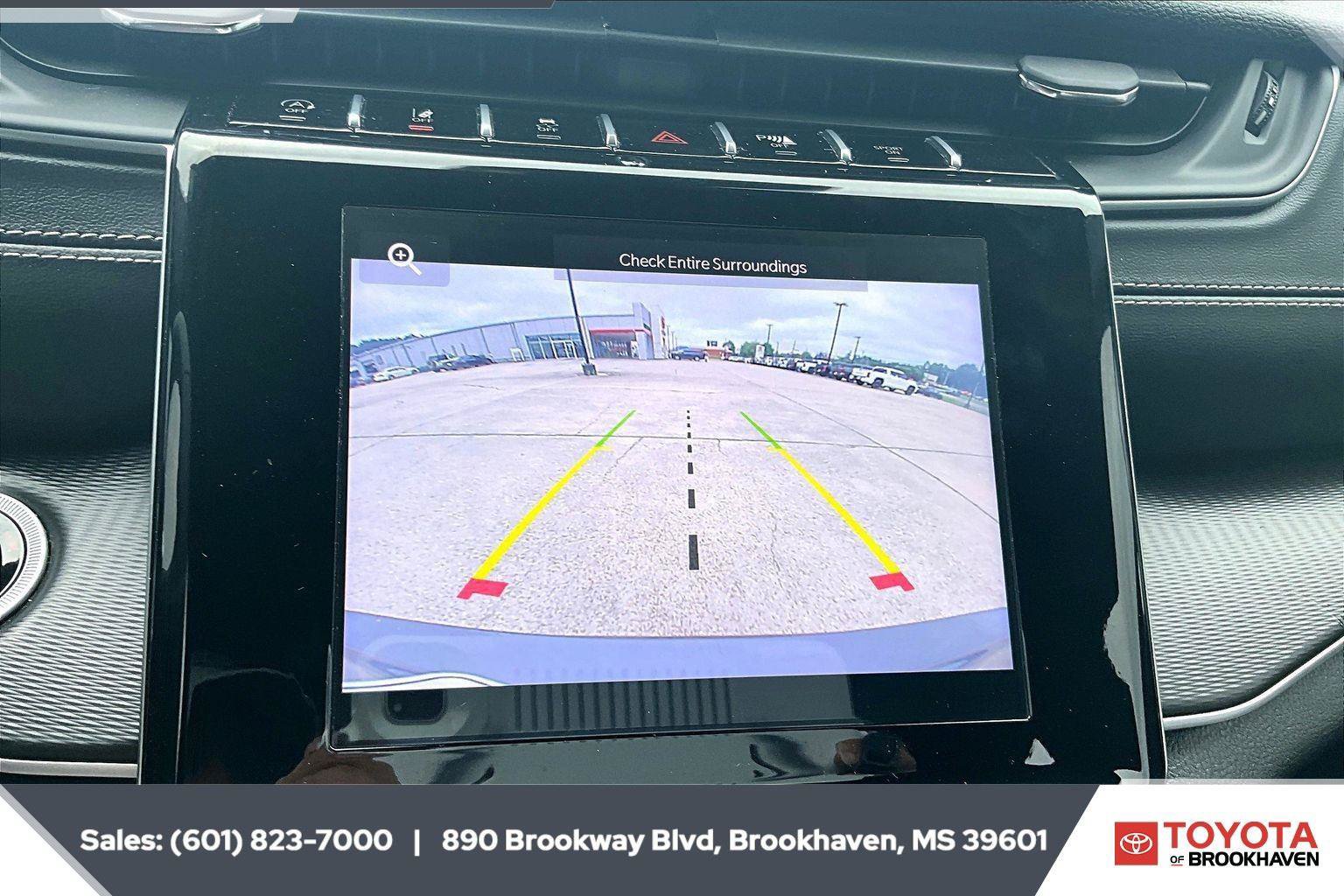 Used 2023 Jeep Grand Cherokee L Laredo AWD/4WD image 15