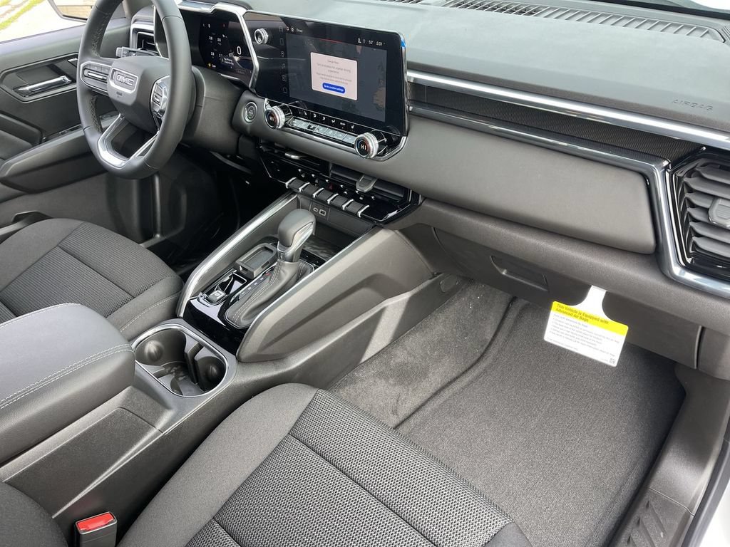New 2026 GMC Canyon Elevation w/ Convenience Package RWD image 28