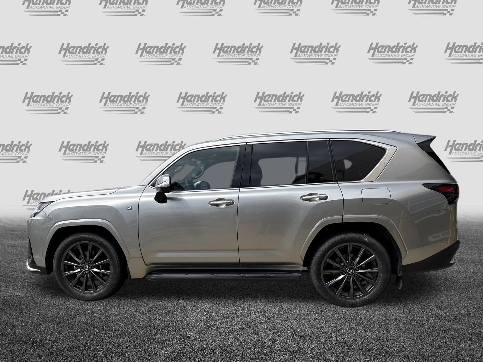 Used 2024 Lexus LX 600 F Sport AWD/4WD image 7