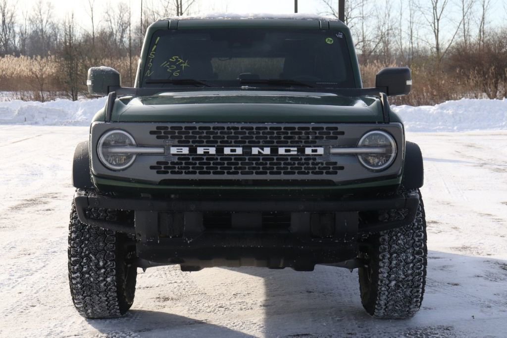 New 2025 Ford Bronco Badlands image 3