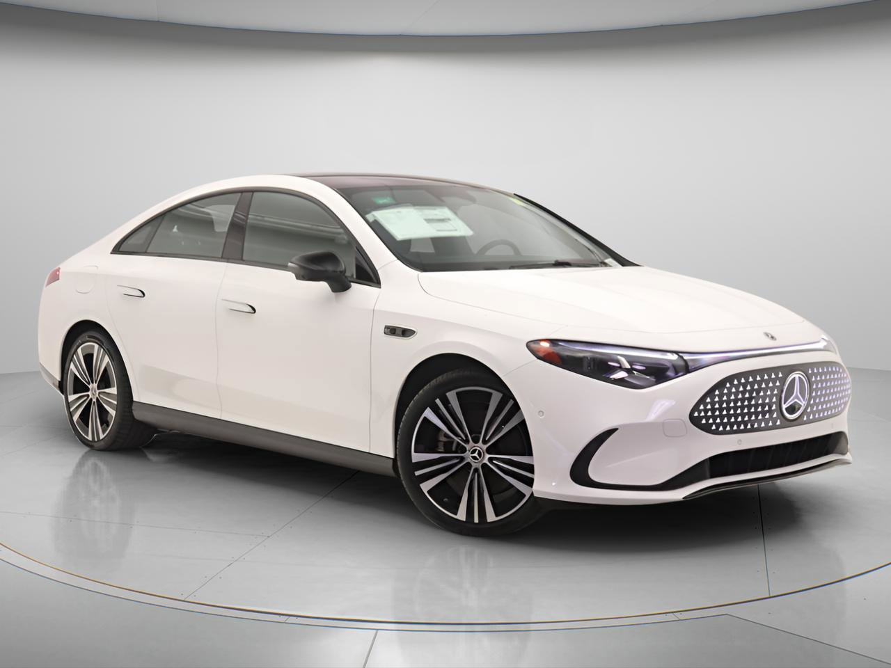 New 2026 Mercedes-Benz CLA 250+ image 1