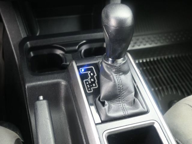 Used 2023 Toyota Tacoma SR5 AWD/4WD image 13