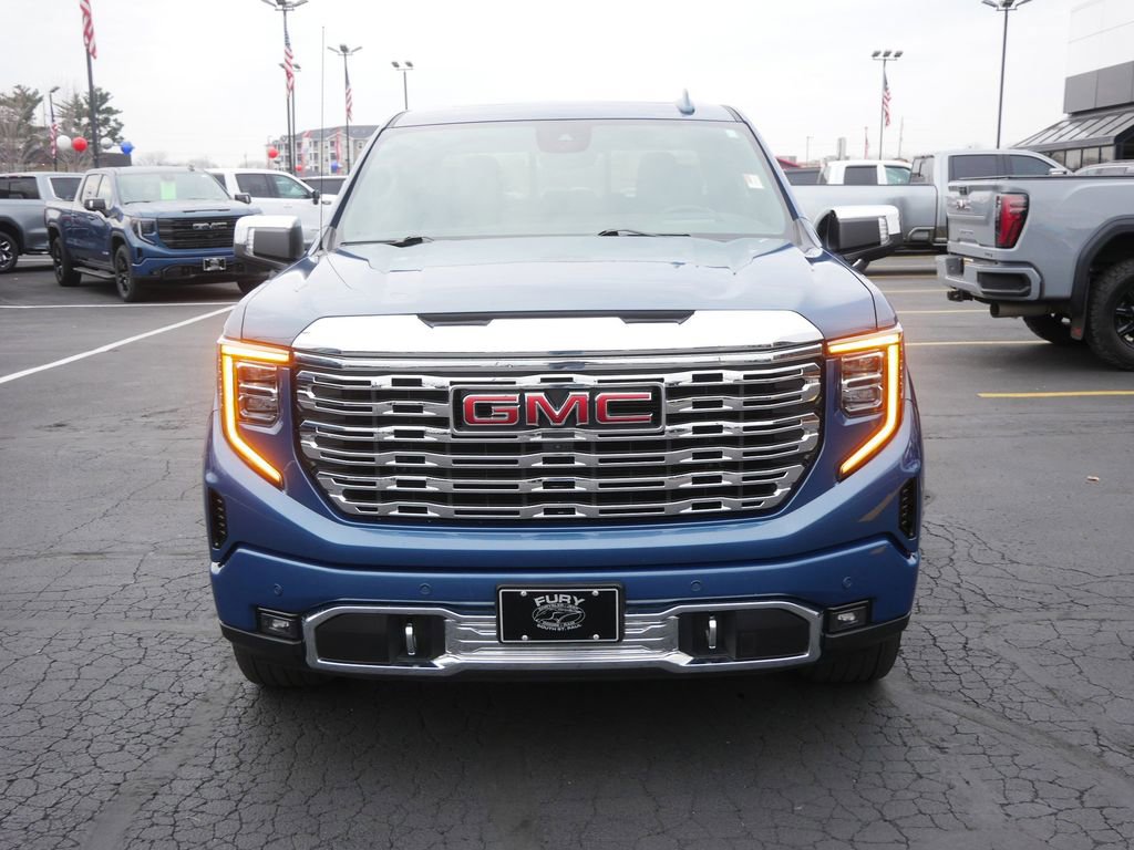 Used 2024 GMC Sierra 1500 Denali w/ Denali Reserve Package image 3