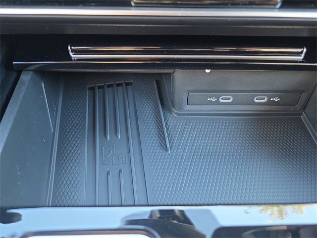 New 2026 Volkswagen Atlas Cross Sport SEL Premium R-Line image 25