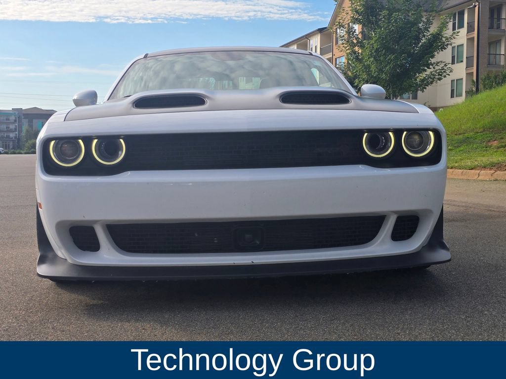 Used 2022 Dodge Challenger SRT Hellcat RWD image 5