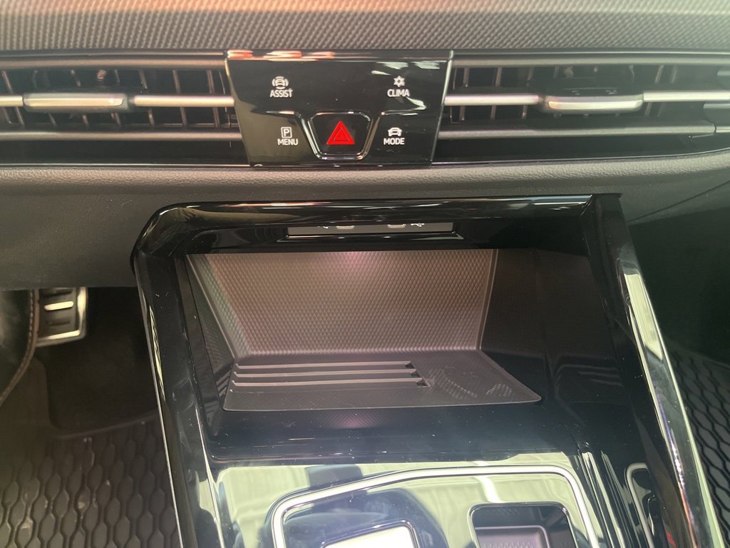 New 2026 Volkswagen GTI SE image 27