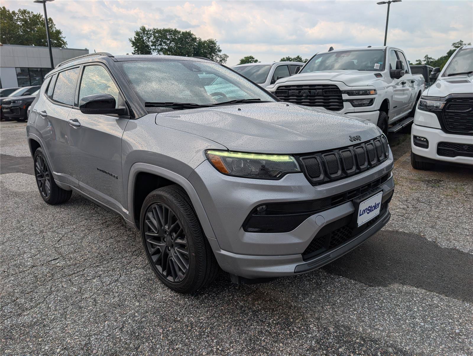 Used 2022 Jeep Compass High Altitude AWD/4WD image 7