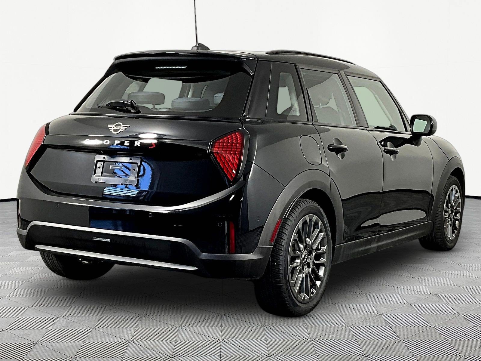 Used 2025 MINI Cooper S FWD image 6