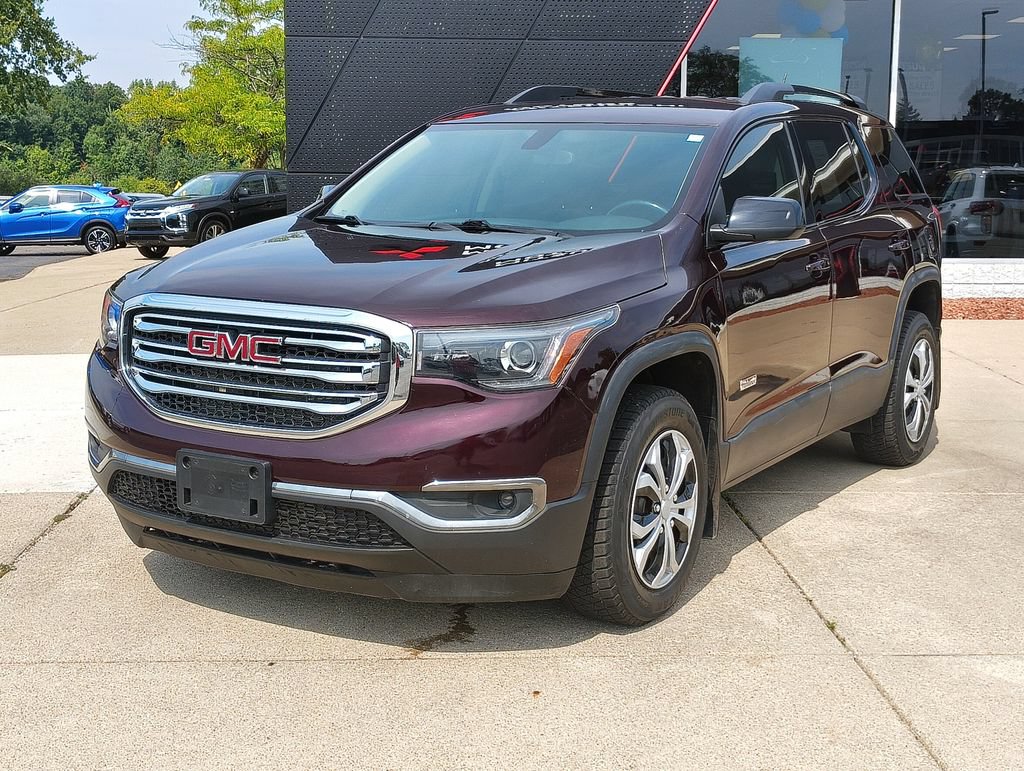Used 2018 GMC Acadia SLE w/ Driver Alert Package I AWD/4WD image 1