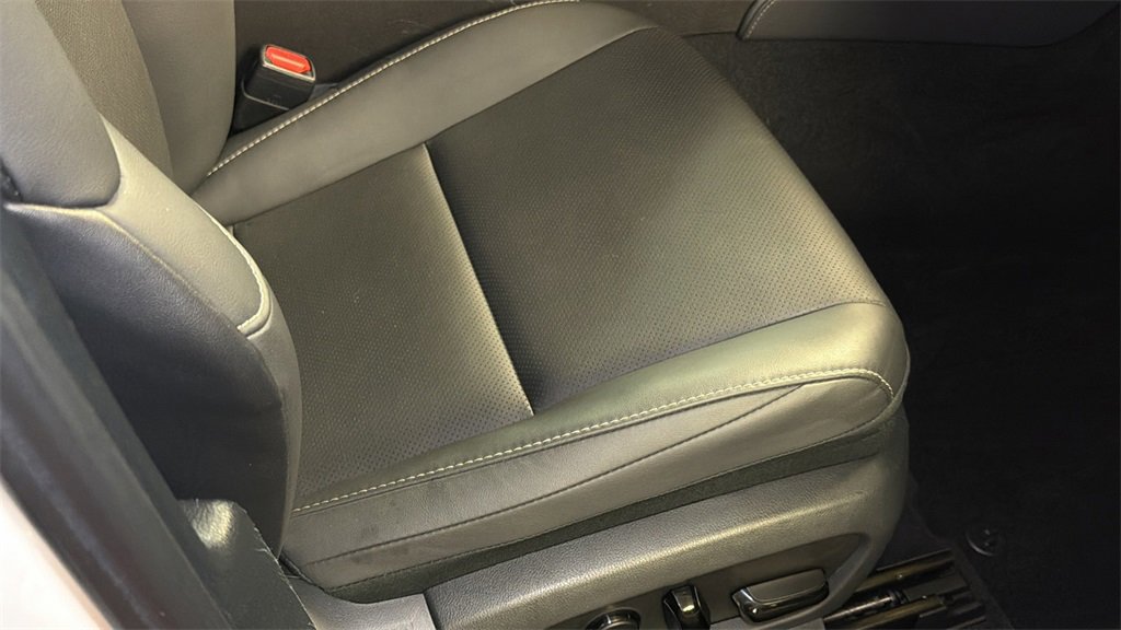 Certified 2024 Lexus ES 350 w/ Premium Package image 12