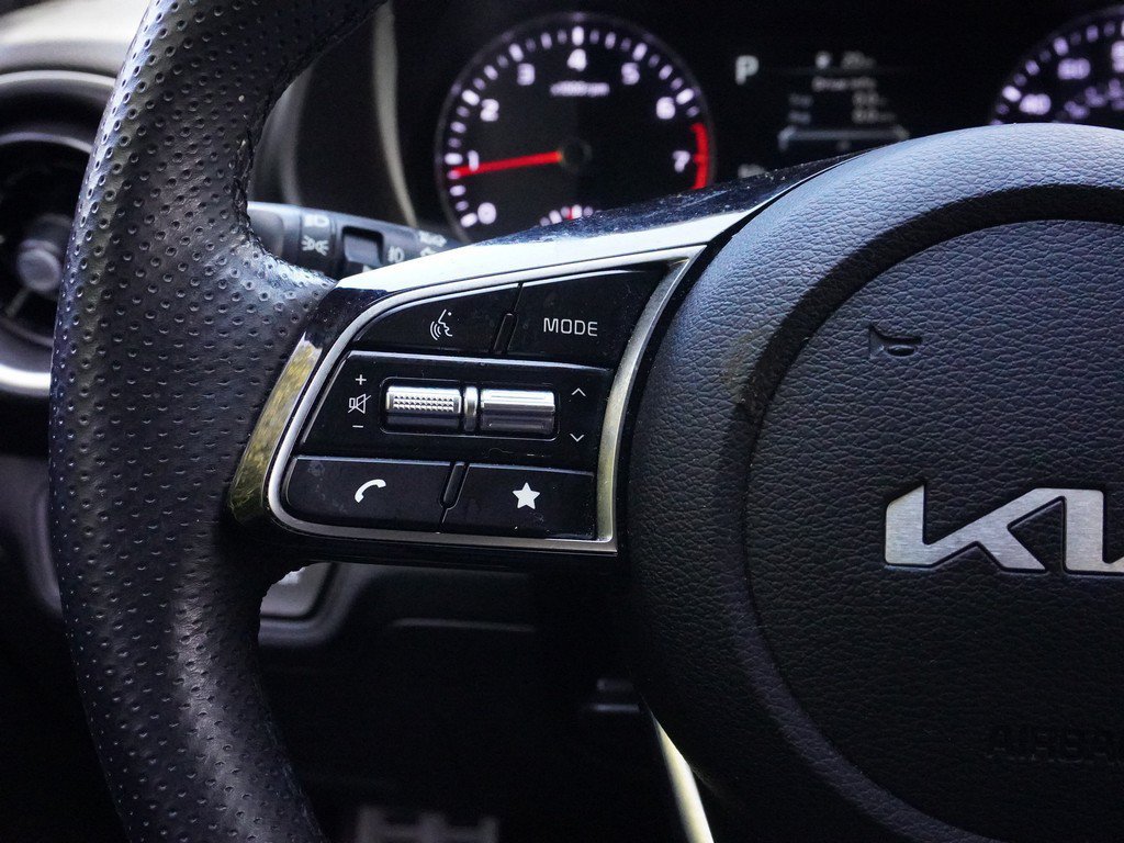 Used 2023 Kia Forte GT-Line w/ GT-Line Technology Package FWD image 39