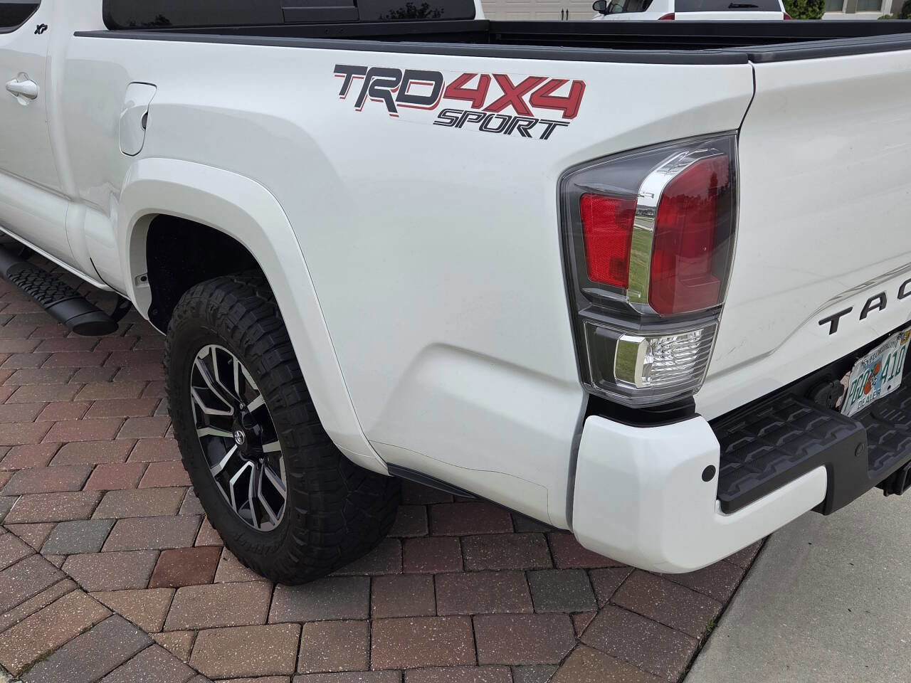 Used 2023 Toyota Tacoma TRD Sport w/ Advanced Technology Package image 7