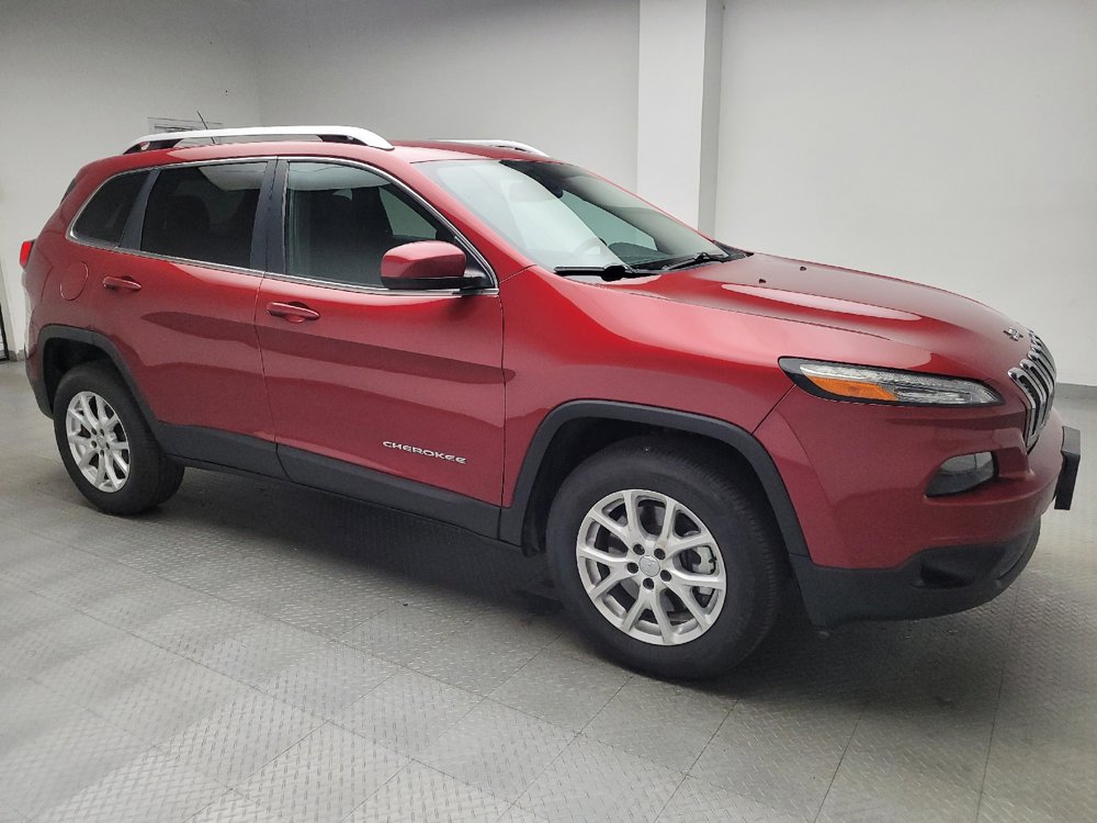 Used 2015 Jeep Cherokee Latitude w/ Cold Weather Group AWD/4WD image 11