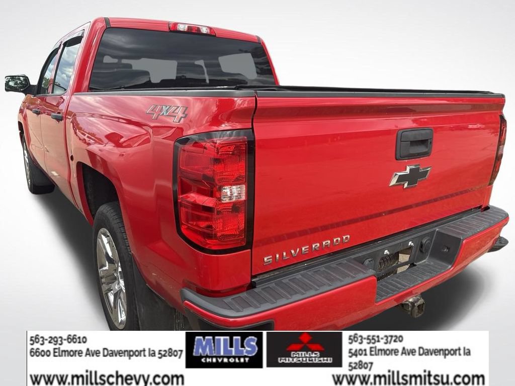 Used 2018 Chevrolet Silverado 1500 Custom w/ Custom Value Package AWD/4WD image 3
