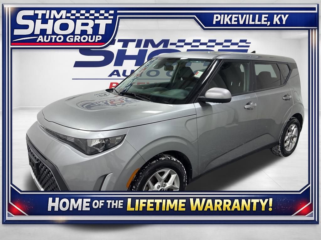 Used 2024 Kia Soul LX w/ Option Group 015 image 1