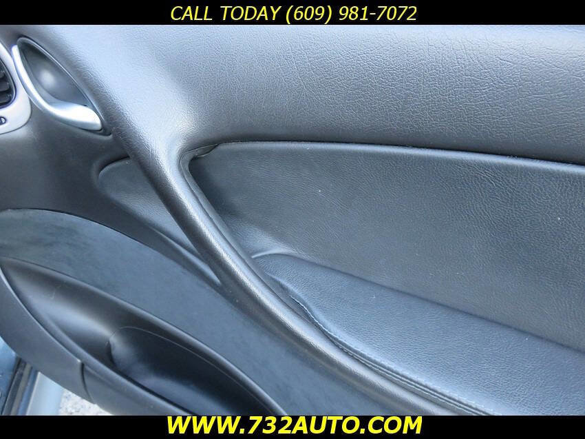 Used 2005 Pontiac GTO image 33