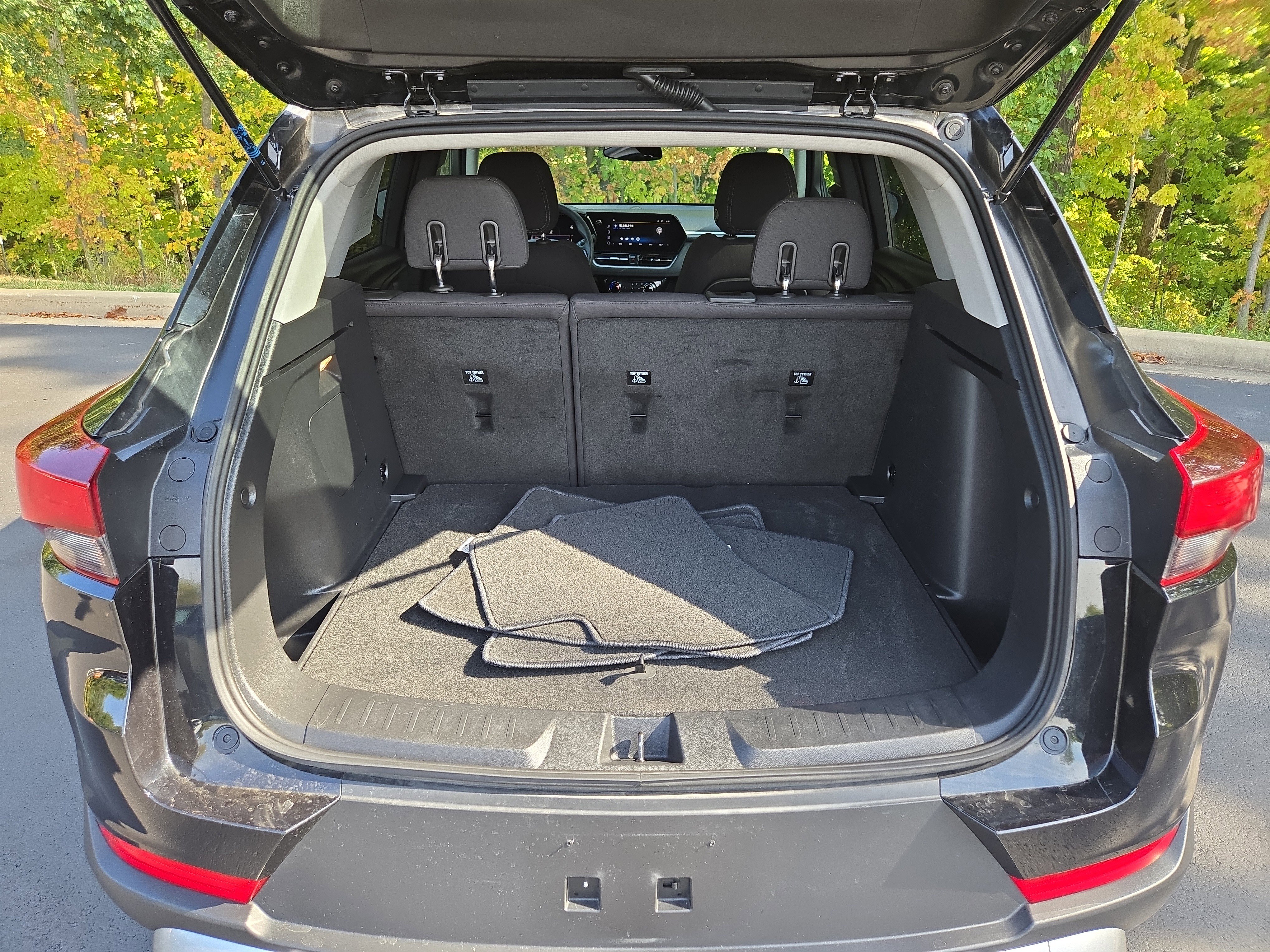 Used 2025 Chevrolet TrailBlazer LT image 9