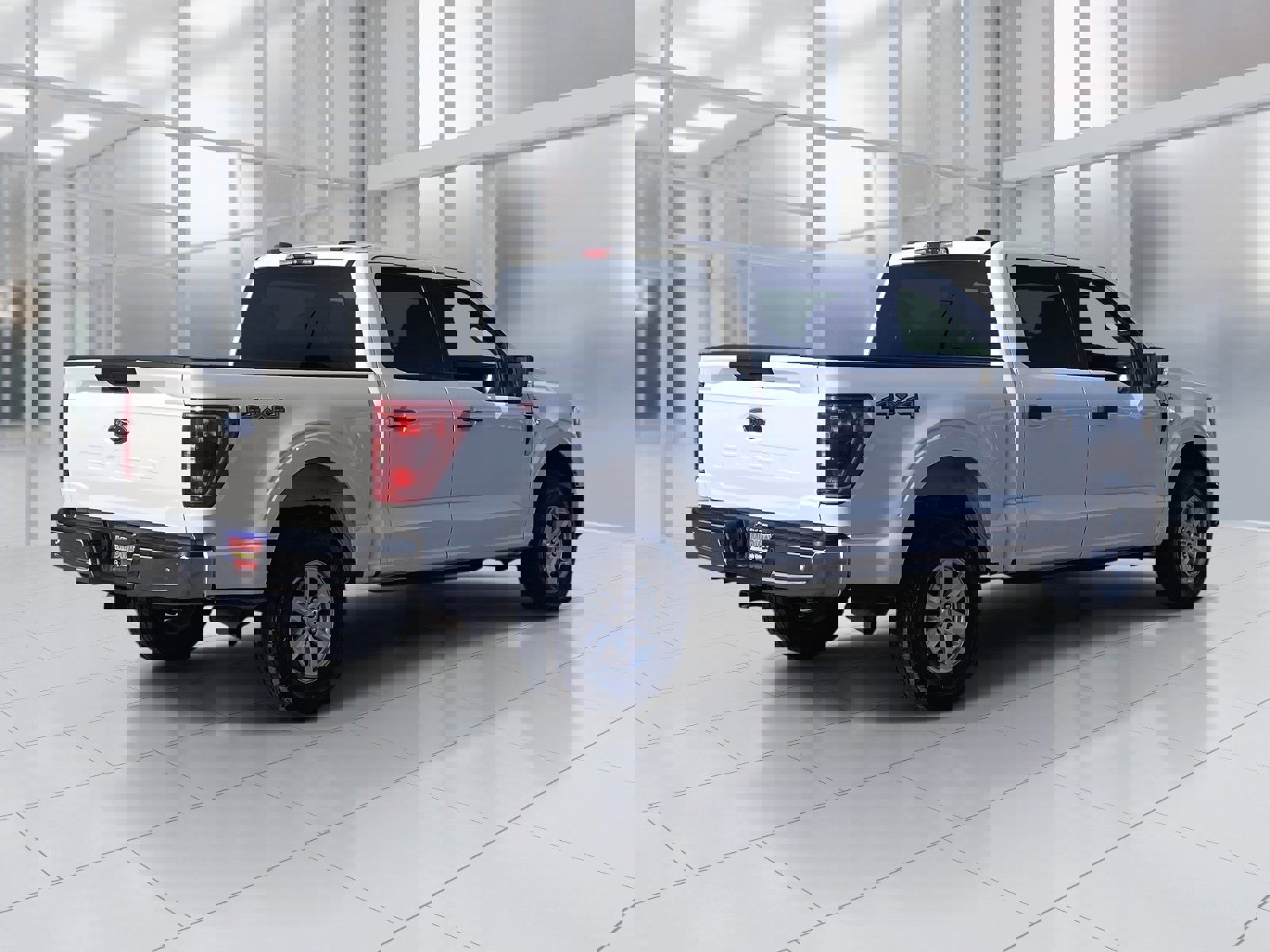 Used 2021 Ford F150 XLT w/ Equipment Group 301A Mid image 6