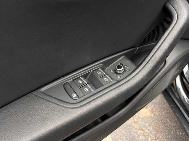 Used 2018 Audi A4 2.0T Ultra Premium Plus w/ Premium Plus Package FWD image 11