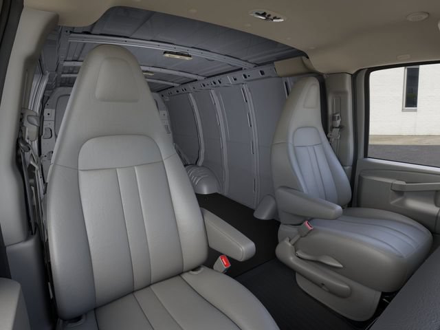New 2026 GMC Savana 2500 w/ Driver Convenience Package RWD image 16