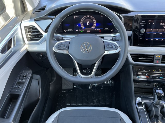 New 2026 Volkswagen Taos SE AWD/4WD image 13