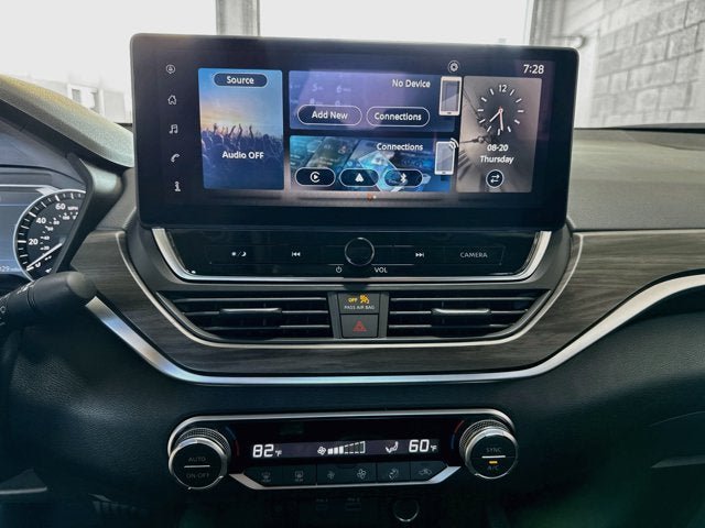 New 2026 Nissan Altima 2.5 SV w/ SV Special Edition Package FWD image 11
