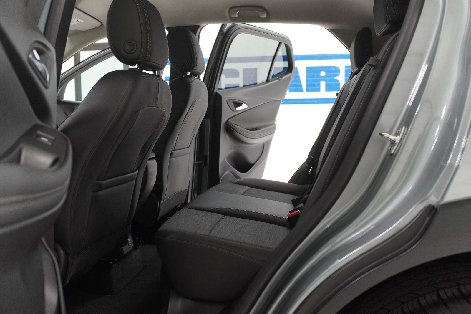 Used 2025 Buick Encore GX Preferred FWD image 25
