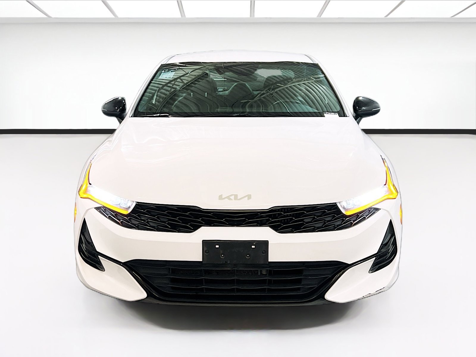 Used 2024 Kia K5 GT-Line FWD image 2