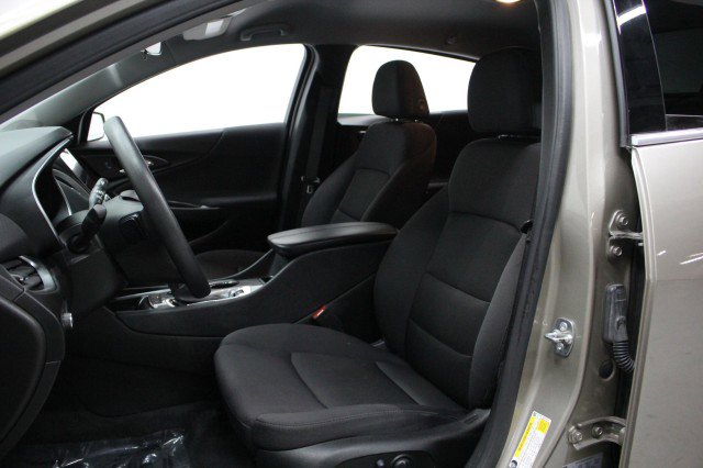 Used 2024 Chevrolet Malibu LT image 8
