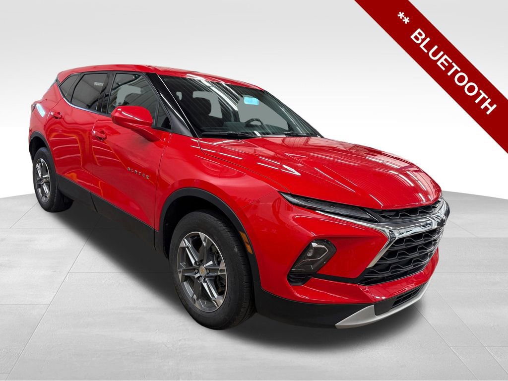 Used 2023 Chevrolet Blazer LT w/ Driver Confidence Package image 10