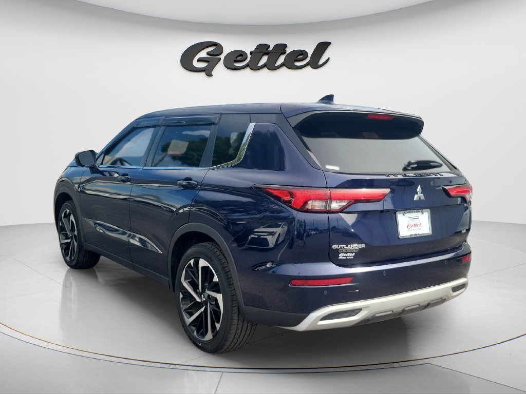 Used 2022 Mitsubishi Outlander SE FWD image 7