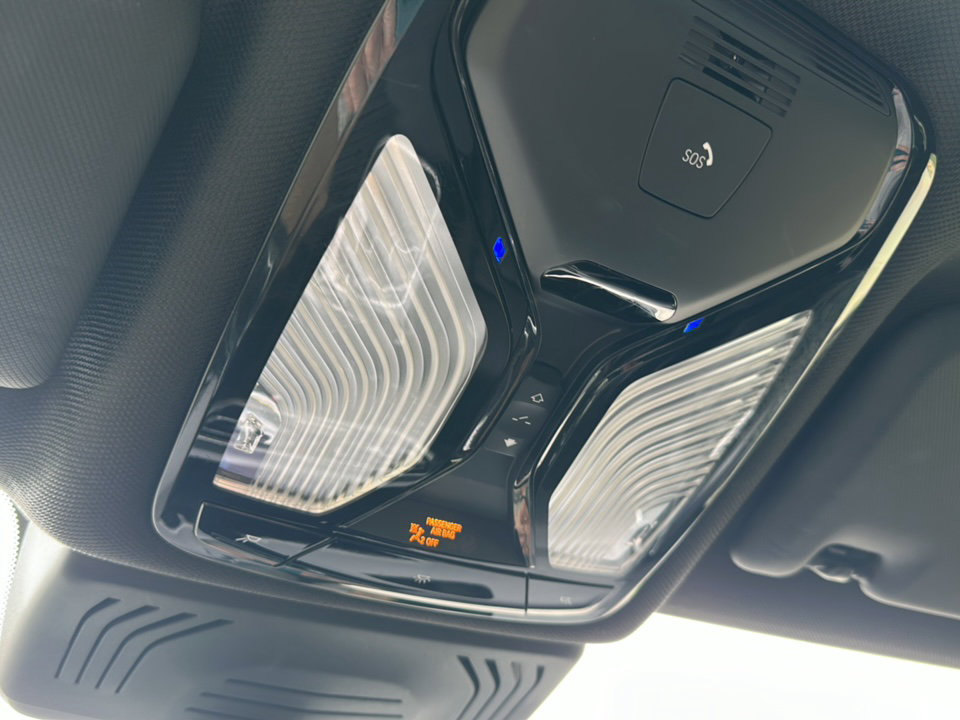 Used 2022 BMW X4 xDrive30i w/ M Sport Package 2 AWD/4WD image 37