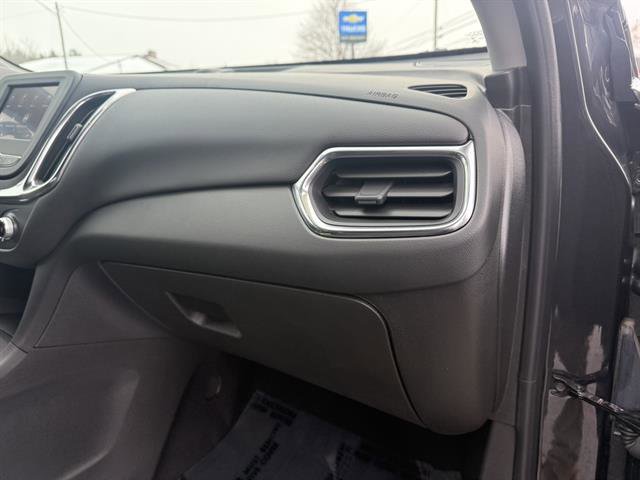 Used 2023 Chevrolet Equinox LT image 18