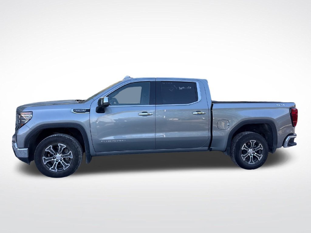 Used 2025 GMC Sierra 1500 SLT AWD/4WD image 2