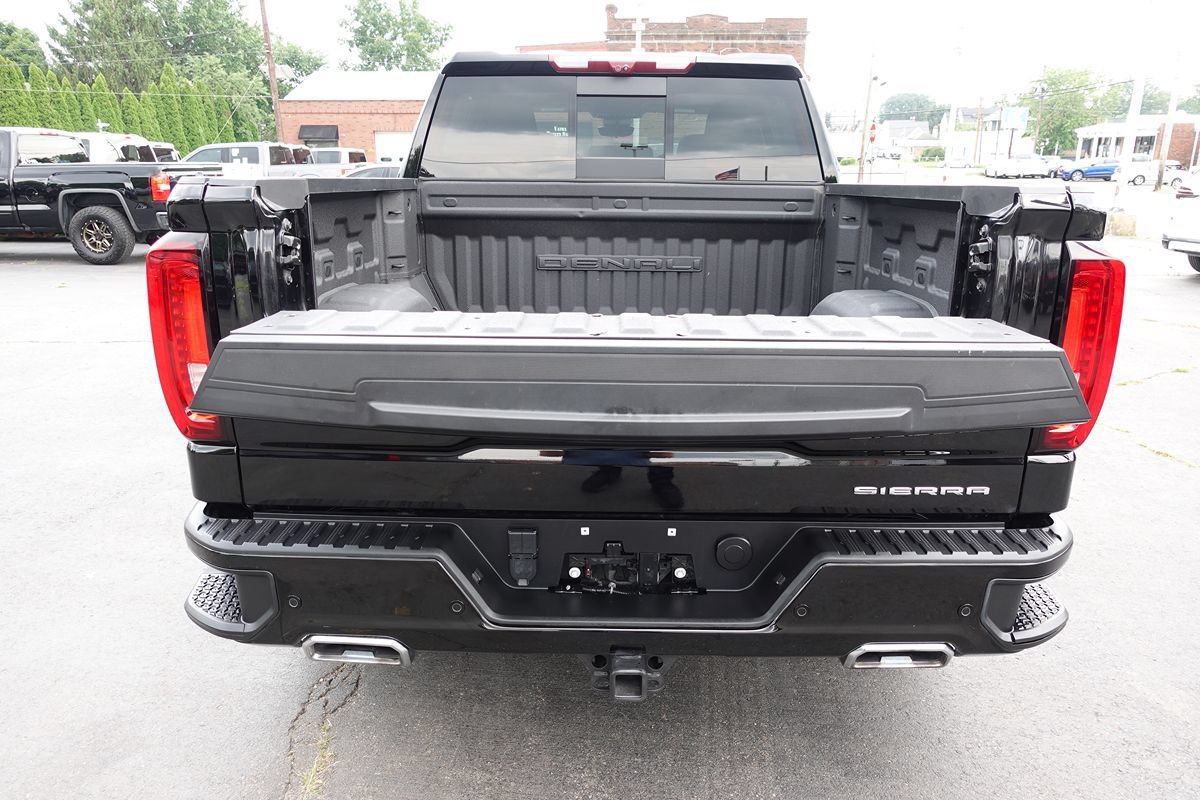 Used 2023 GMC Sierra 1500 Denali w/ Denali Reserve Package AWD/4WD image 33