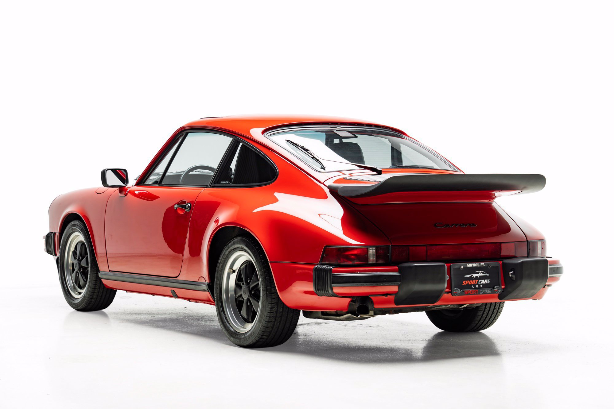Used 1987 Porsche 911 Carrera RWD image 8
