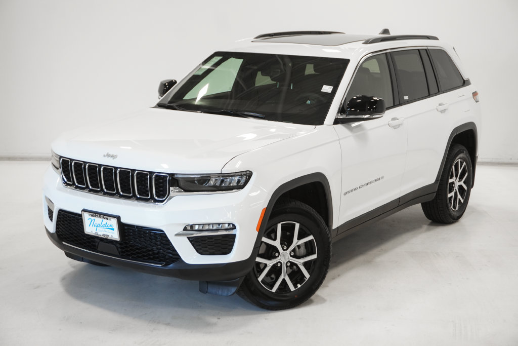Used 2025 Jeep Grand Cherokee Limited w/ MOPAR Finishing Package AWD/4WD image 2