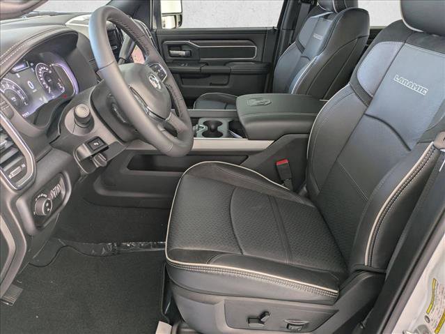 New 2026 RAM 2500 Laramie w/ Night Edition AWD/4WD image 4