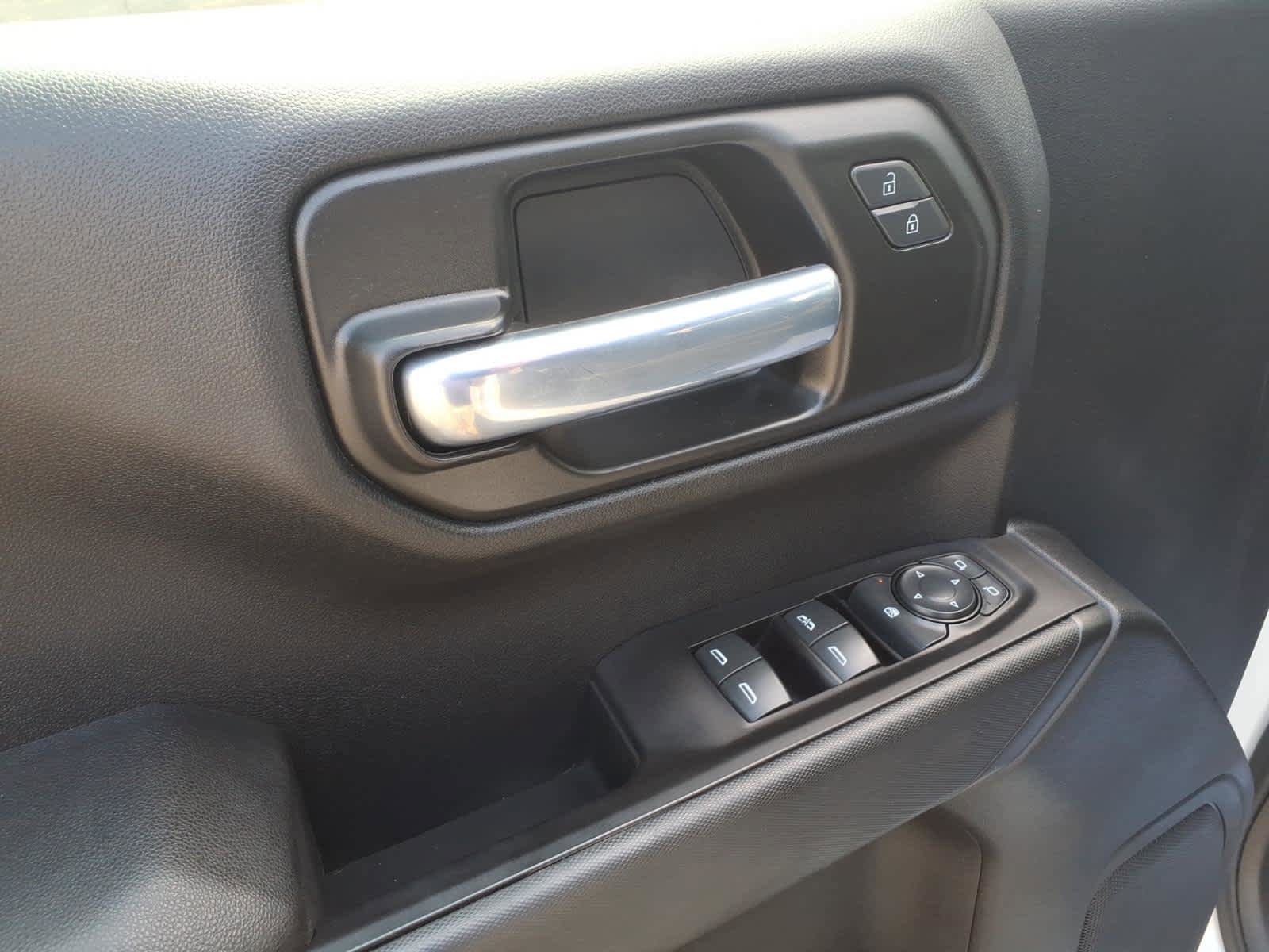 Used 2021 Chevrolet Silverado 1500 W/T w/ WT Value Package AWD/4WD image 12