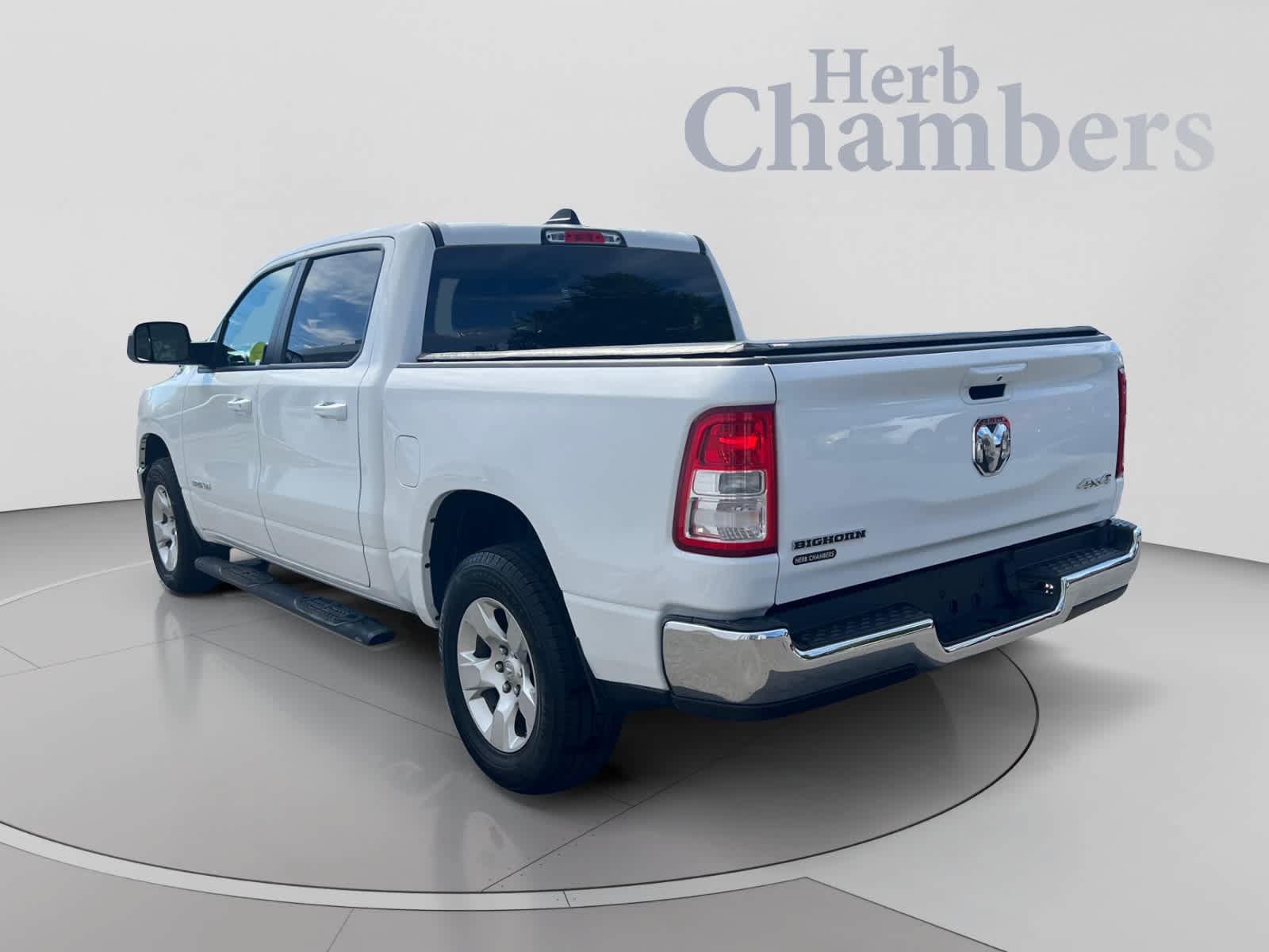 Used 2022 RAM 1500 Big Horn w/ Protection Group AWD/4WD image 3