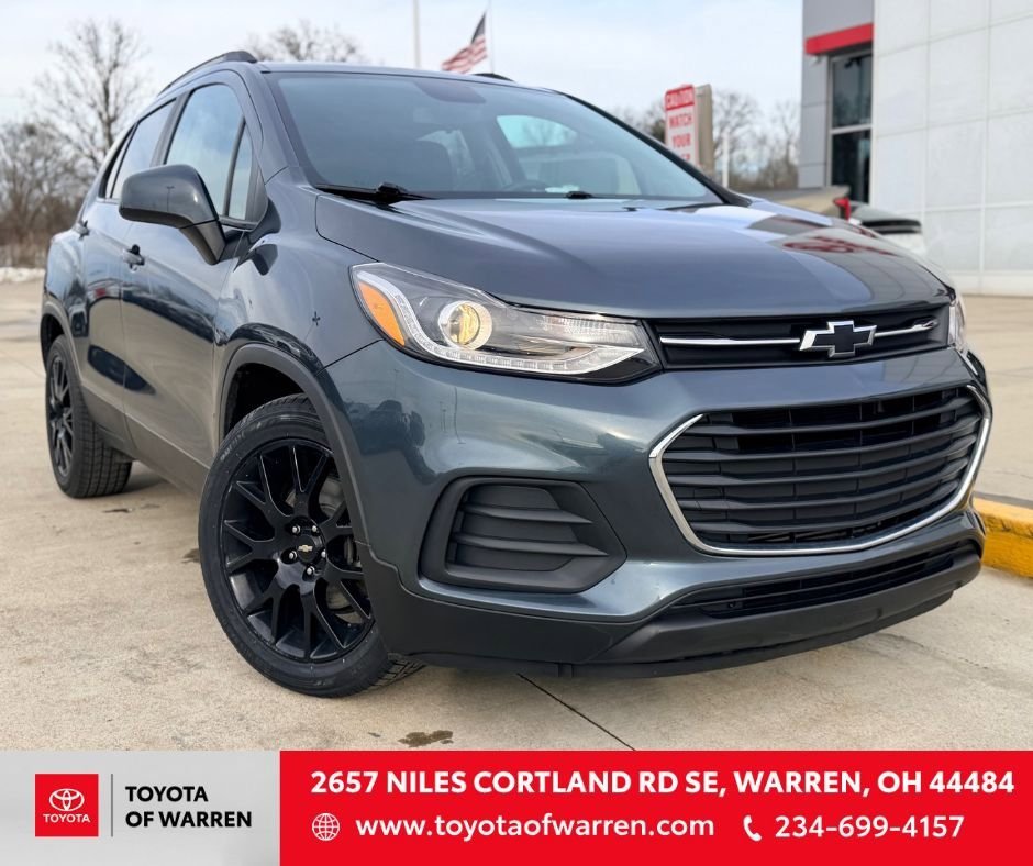 Used 2021 Chevrolet Trax LT w/ Sport Edition image 1