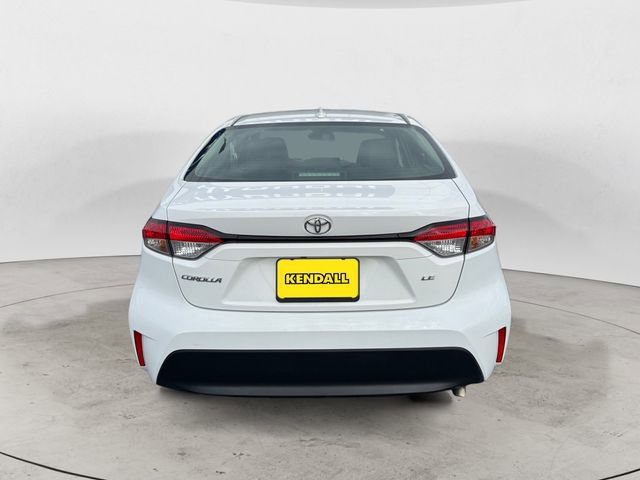 Used 2024 Toyota Corolla LE image 4