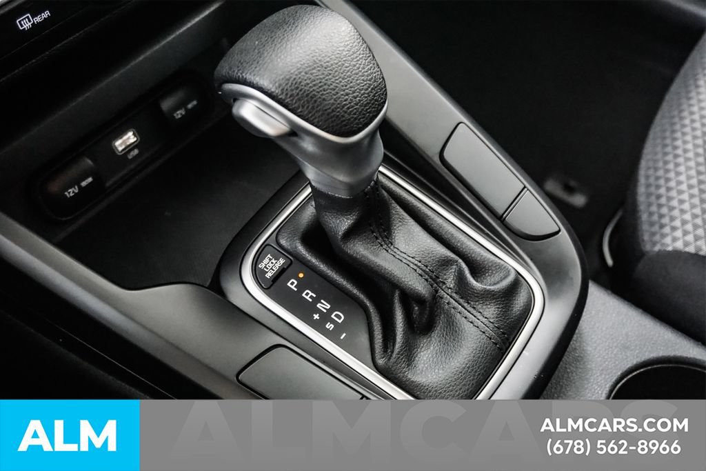 Used 2025 Kia Soul LX FWD image 37