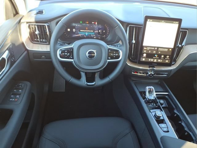 New 2026 Volvo XC60 B5 Plus w/ Protection Package Premier AWD/4WD image 13