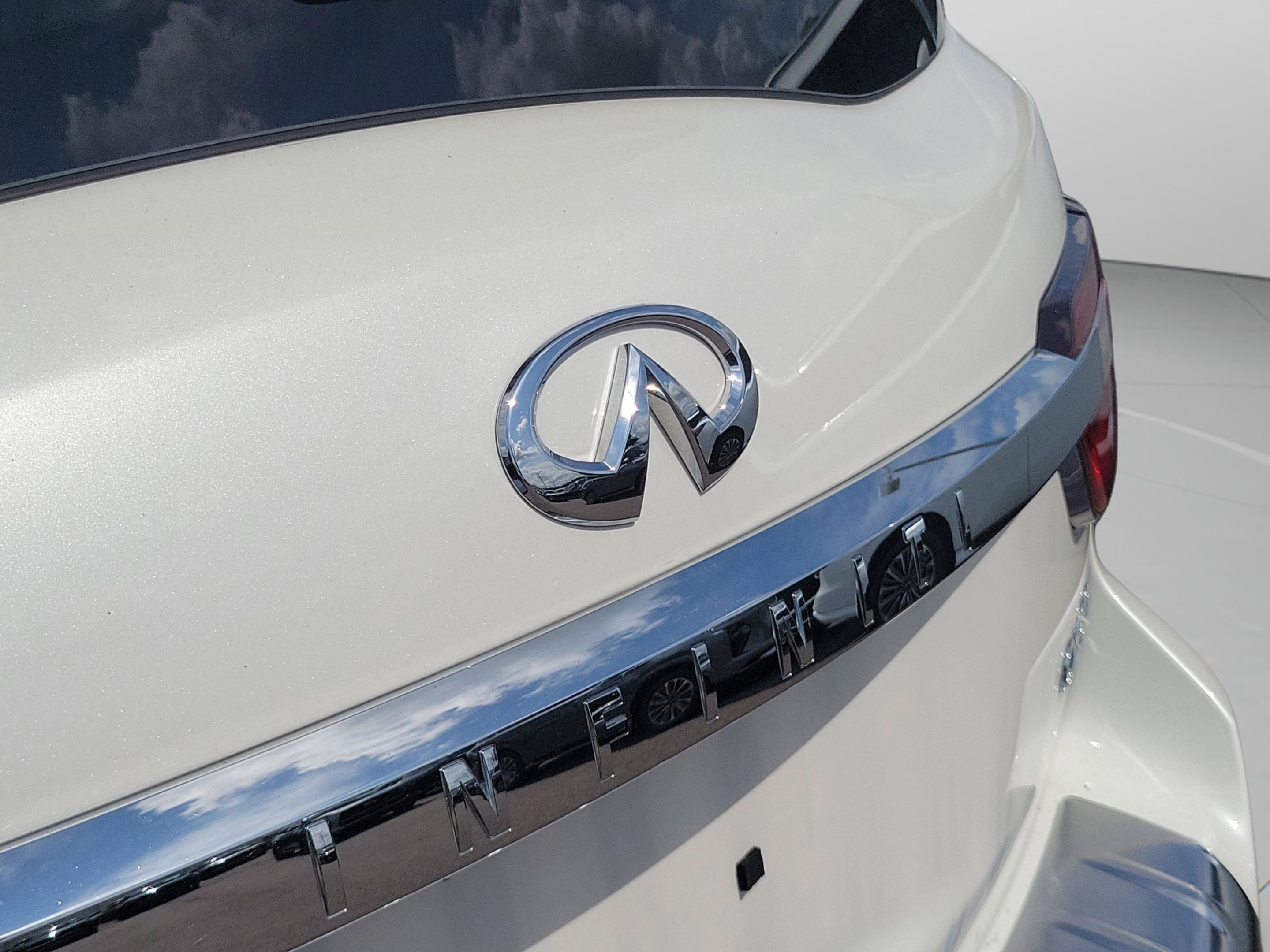 Certified 2023 INFINITI QX80 Sensory w/ Cargo Package AWD/4WD image 34