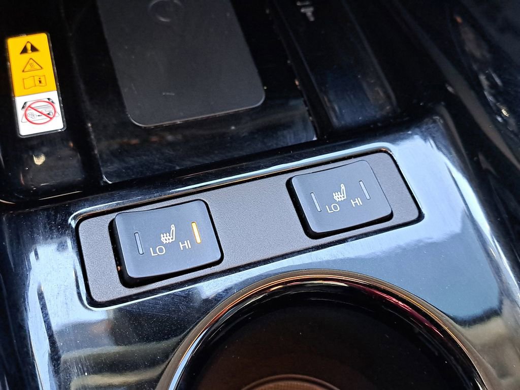 Certified 2021 Toyota Prius XLE image 26