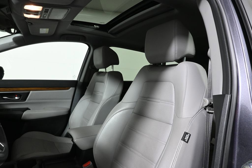 Used 2017 Honda CR-V Touring image 16