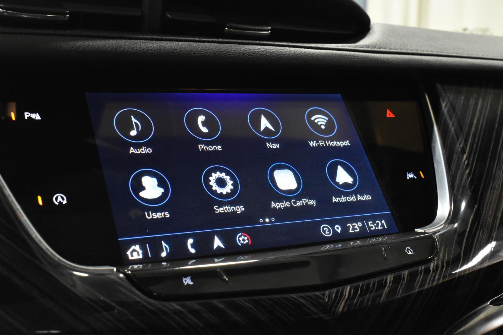 Certified 2025 Cadillac XT6 Premium Luxury image 14