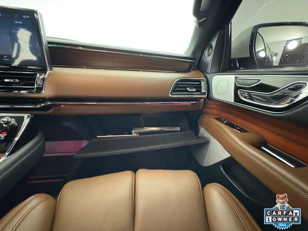 Used 2024 Lincoln Navigator L Reserve AWD/4WD image 23